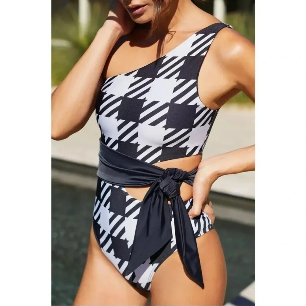 Beach Riot Free People Movement Black and White HoundstoothOne-Shoulder Swimsuit
